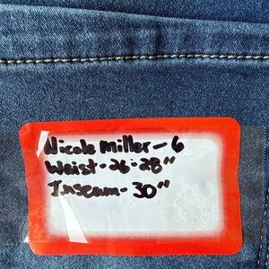 Nicole Miller - SoHo HR Bootcut - Size 6